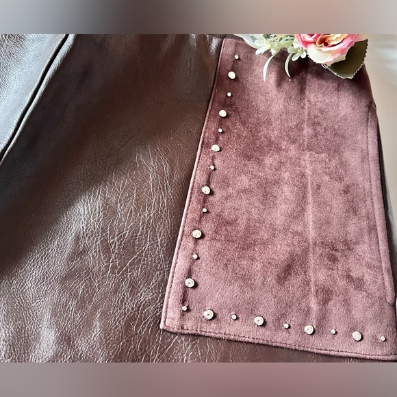 ANTHROPOLOGIE Studded Faux Leather Shorts - Picture 9 of 14